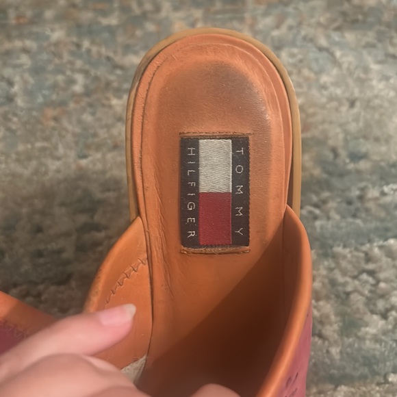 Vintage Tommy Hilfiger Clogs Size 7.5 - Picture 5 of 8